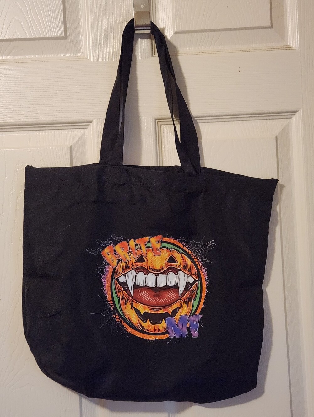 NWOT, "BRITE ME" TOTE BAG
